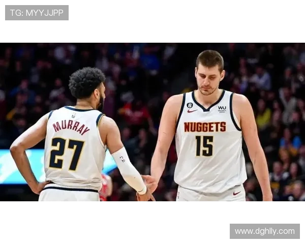 约基奇17次三双掘金紧追湖人